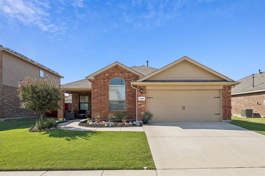 5104 Austin Ridge Property Photo 1