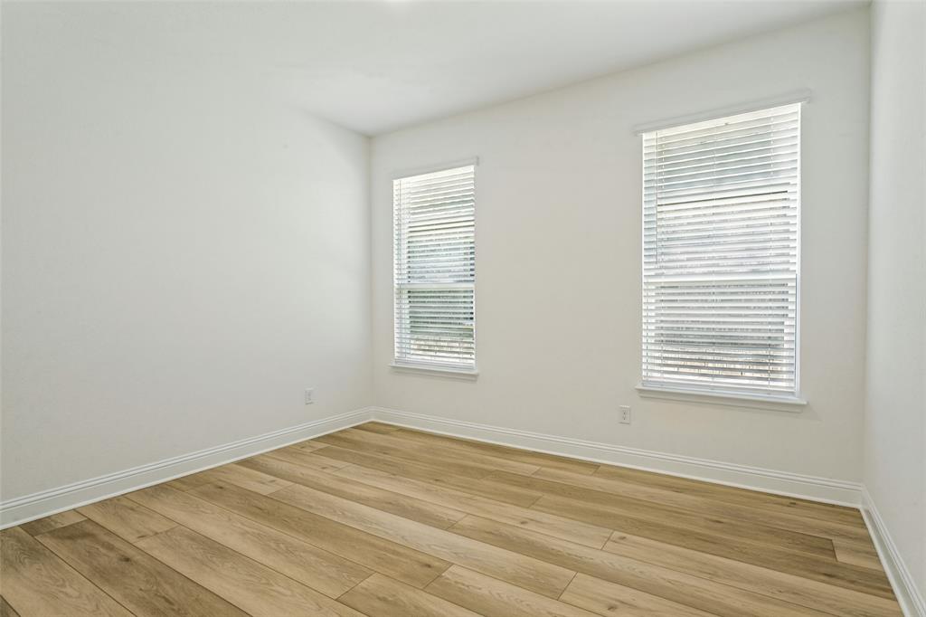 116 Hudson Lane Property Photo 4