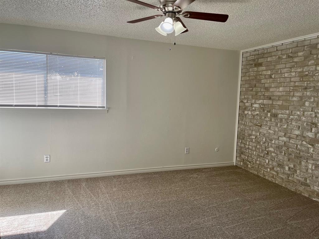 2310 Chapel Hill Lane Property Photo 18