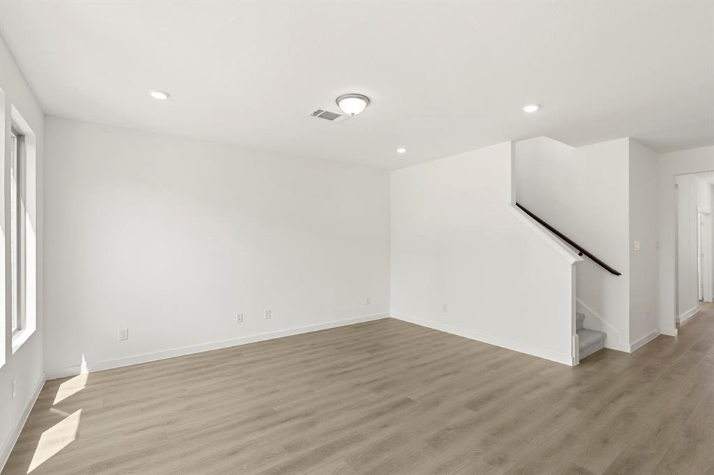 3638 Saffron Drive Property Photo 12