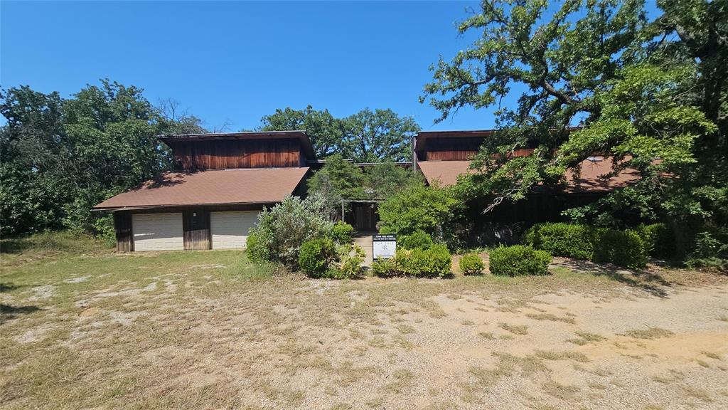 1121 Thornridge Circle Property Photo 1