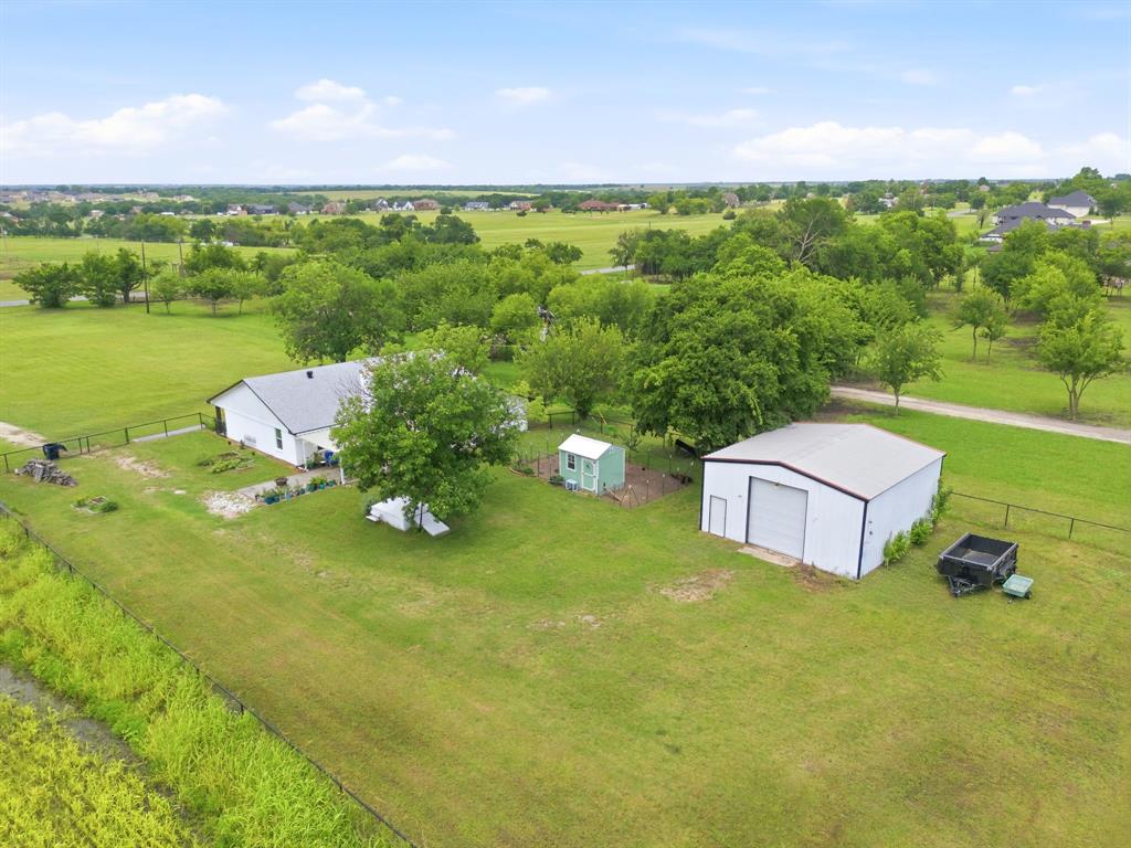 698 Hackberry Road