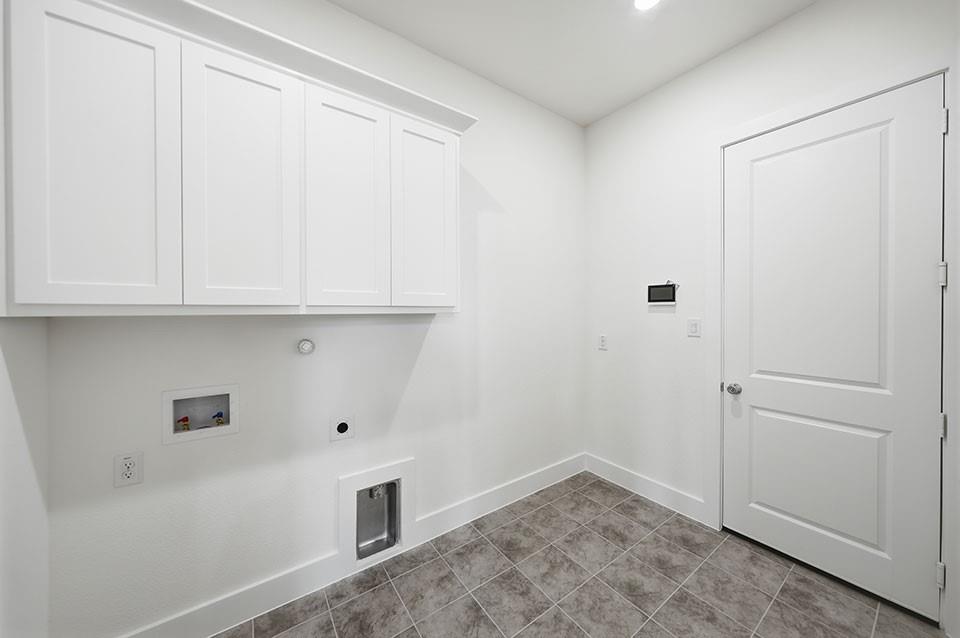 215 Driscoll Street Property Photo 12