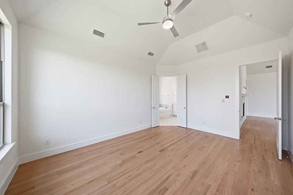 215 Driscoll Street Property Photo 27
