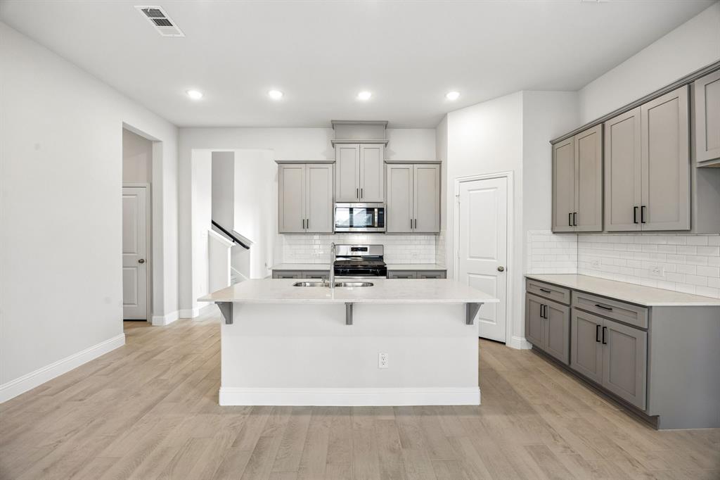 508 Portina Drive Property Photo 3