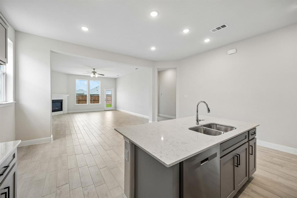 508 Portina Drive Property Photo 6