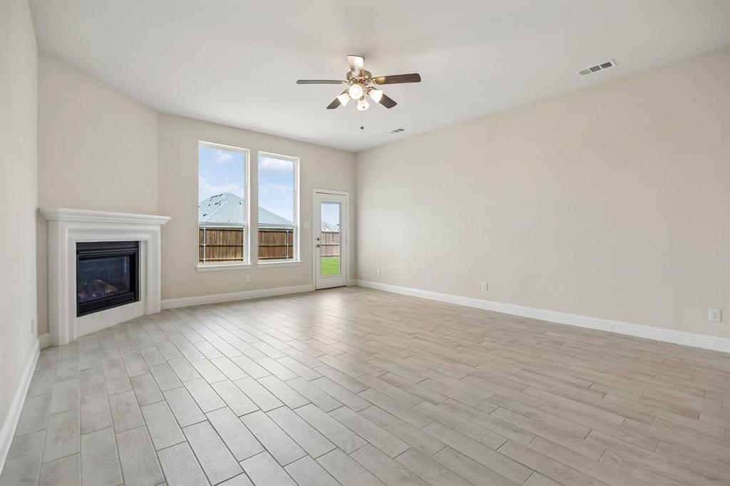 508 Portina Drive Property Photo 8