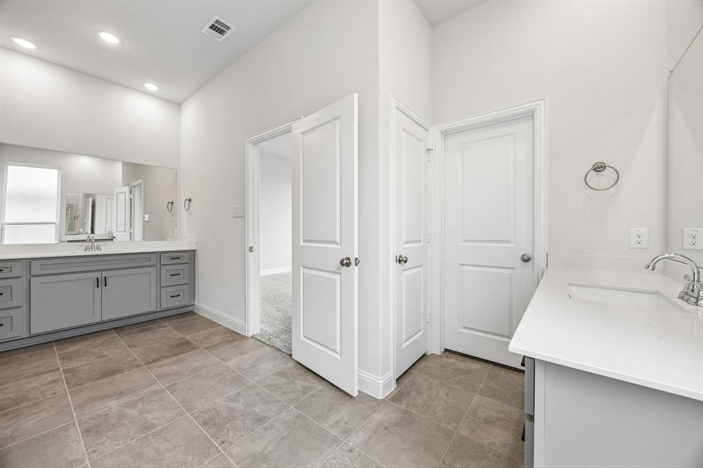 508 Portina Drive Property Photo 14
