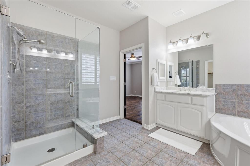 1552 Penny Lane Property Photo 17