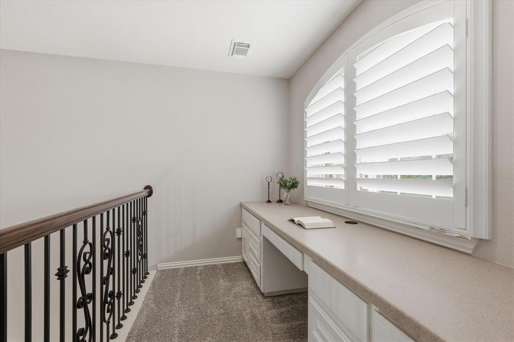 1552 Penny Lane Property Photo 18