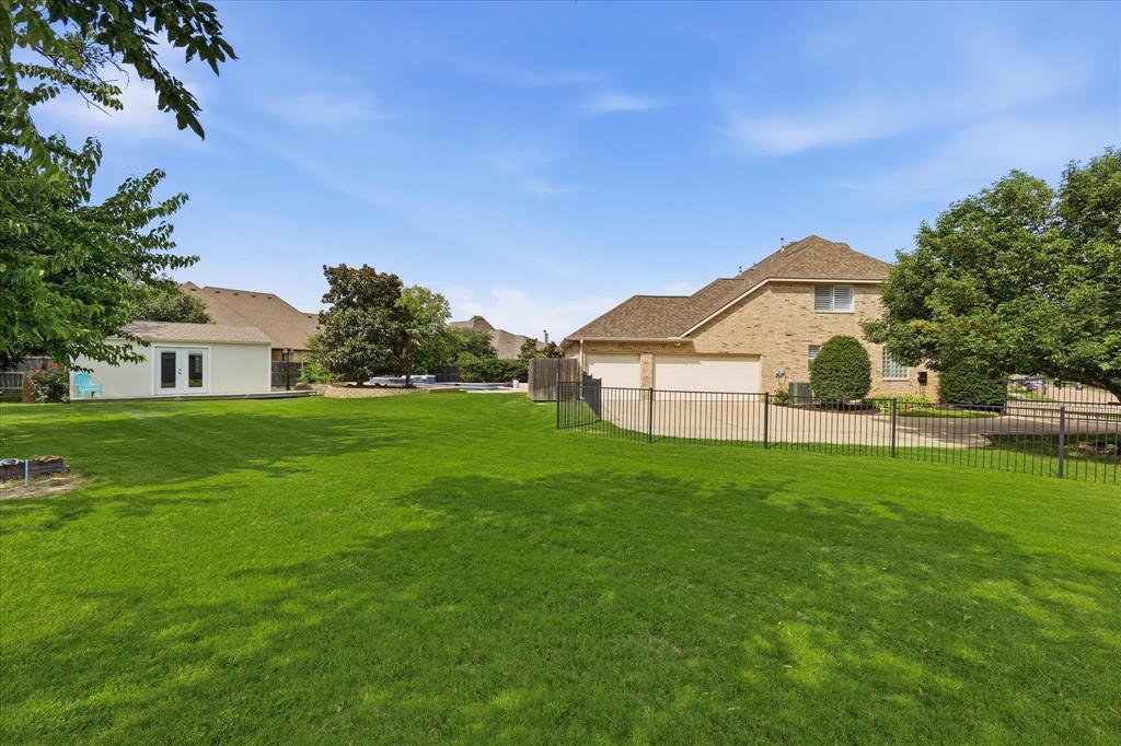 1552 Penny Lane Property Photo 30