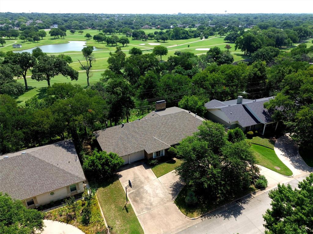 5920 Diamond Oaks Drive Property Photo 2