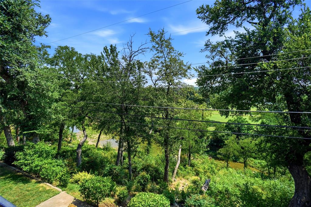 5920 Diamond Oaks Drive Property Photo 12