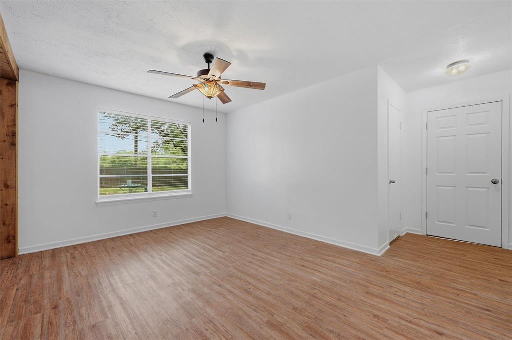 143 N Imperial Drive Property Photo 11