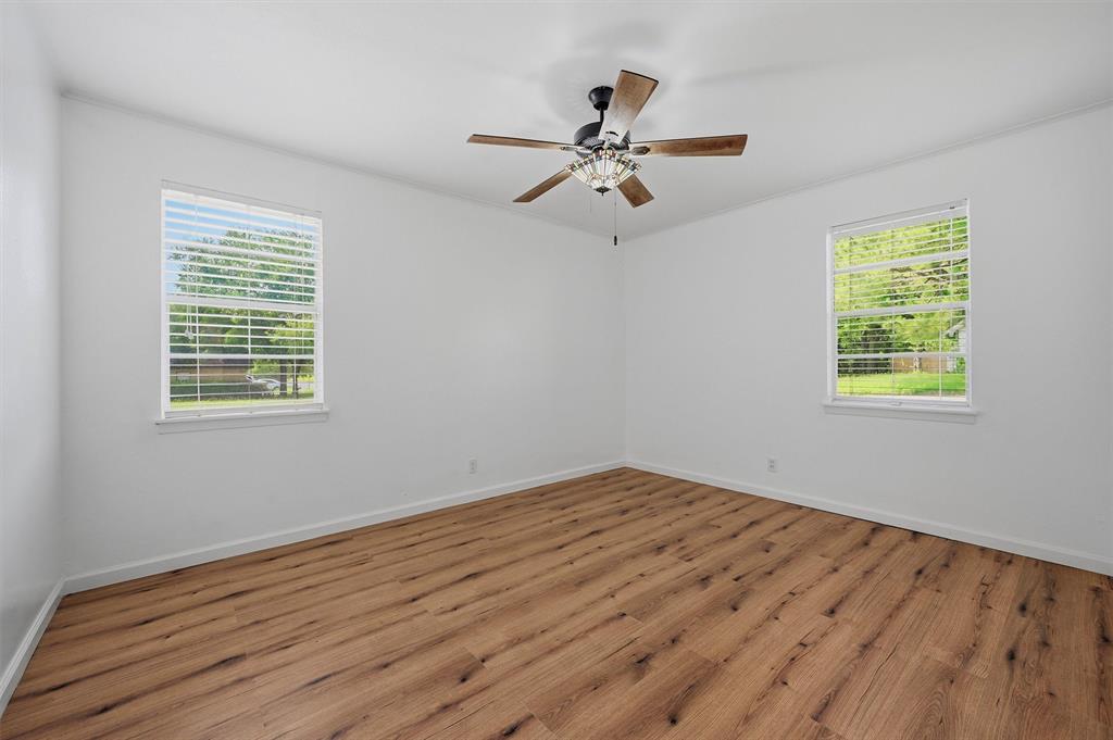 143 N Imperial Drive Property Photo 16