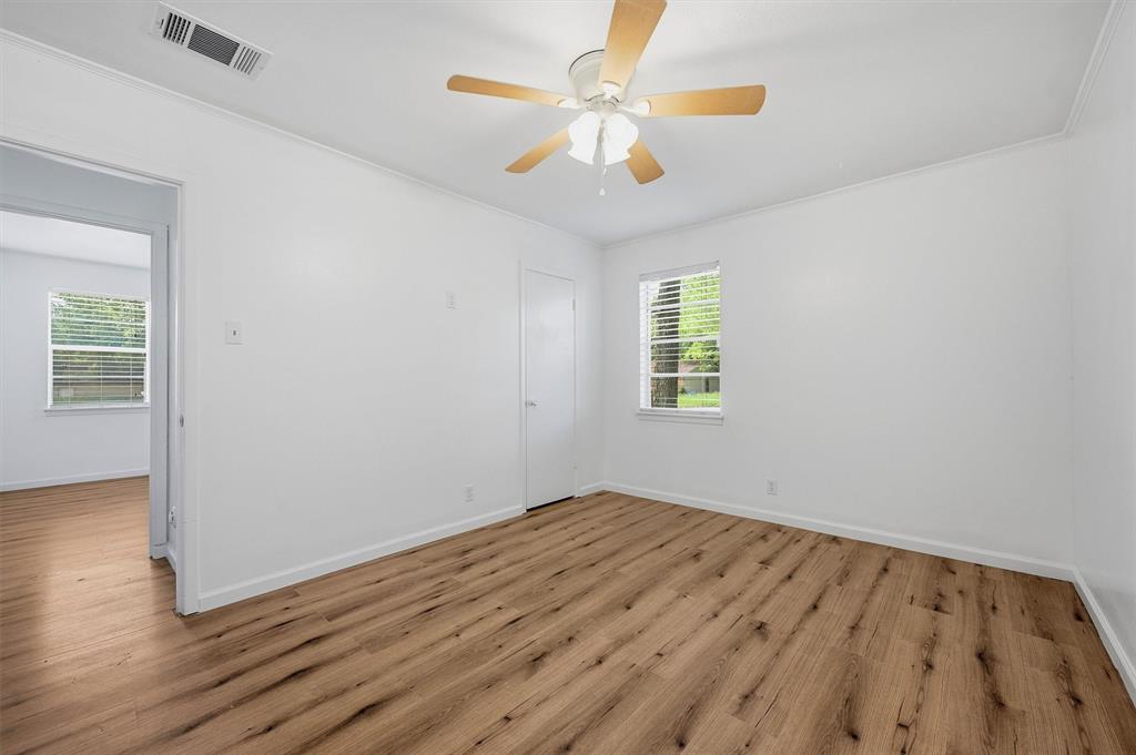 143 N Imperial Drive Property Photo 19