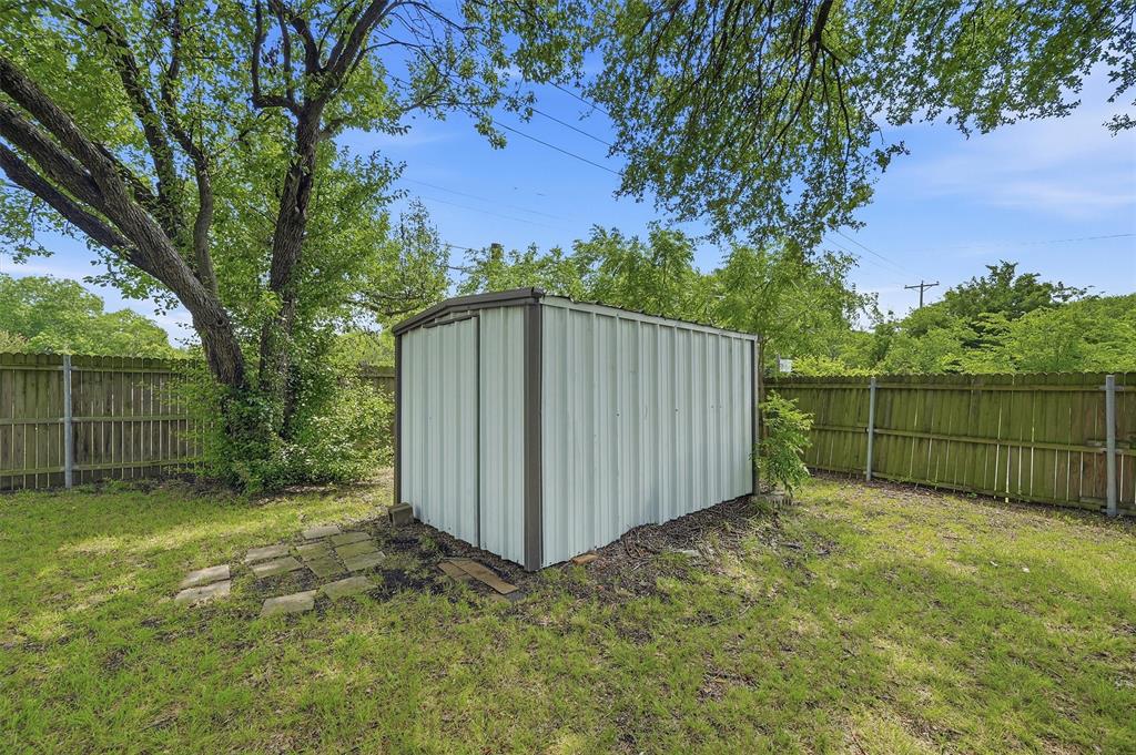 143 N Imperial Drive Property Photo 32