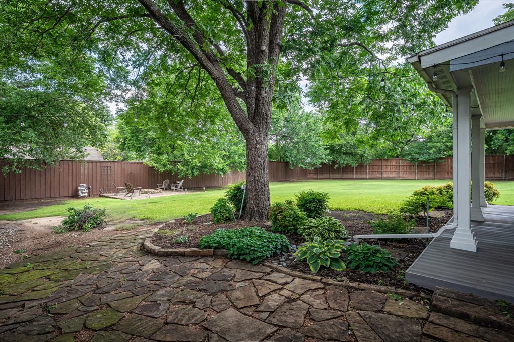 9121 6th Street Property Photo 1