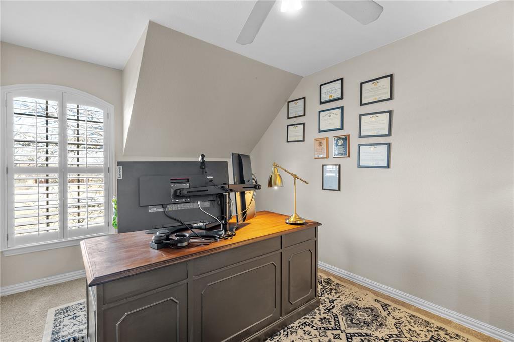 8229 Steeplechase Circle Property Photo 14