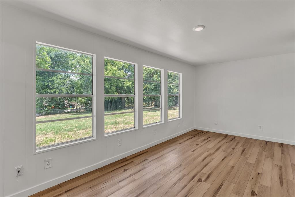 116 Kennedy Property Photo 4