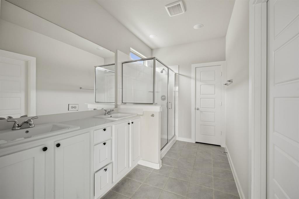6768 Denim Drive Property Photo 14