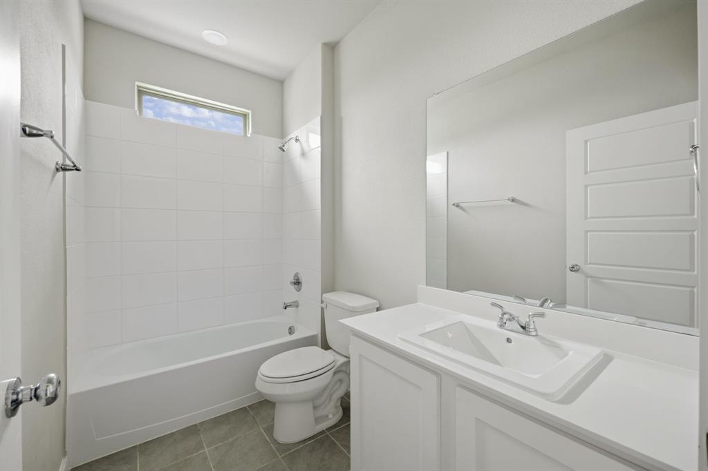 6768 Denim Drive Property Photo 18