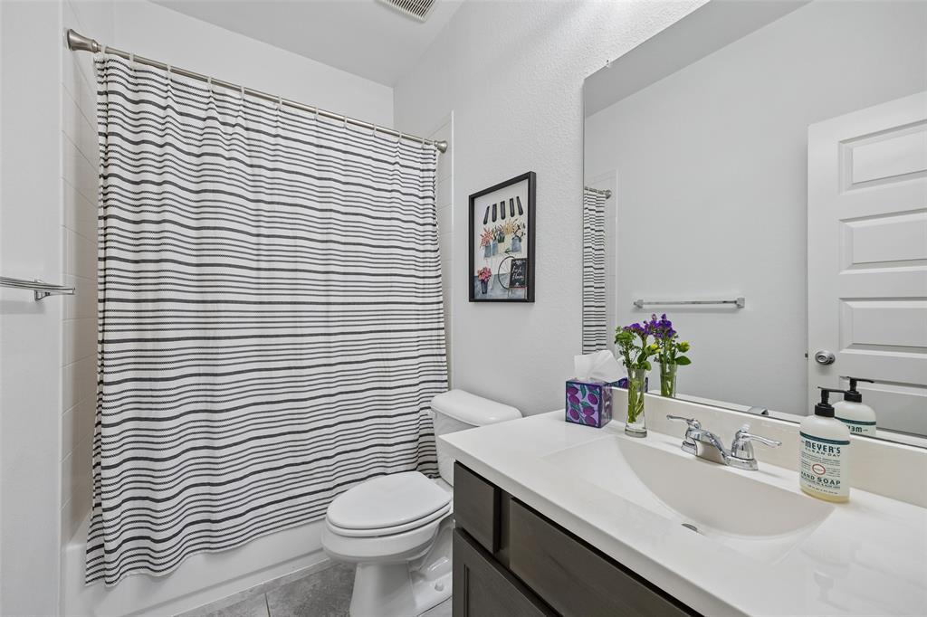 1116 Friesian Lane Property Photo 11