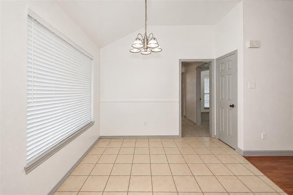 501 Brookfield Drive Property Photo 8