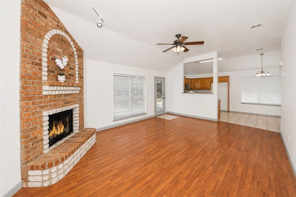 501 Brookfield Drive Property Photo 9