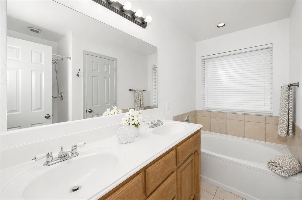 501 Brookfield Drive Property Photo 16