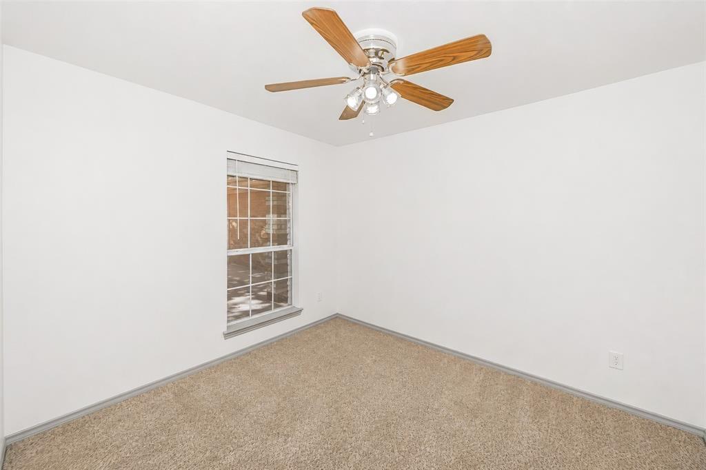 501 Brookfield Drive Property Photo 17
