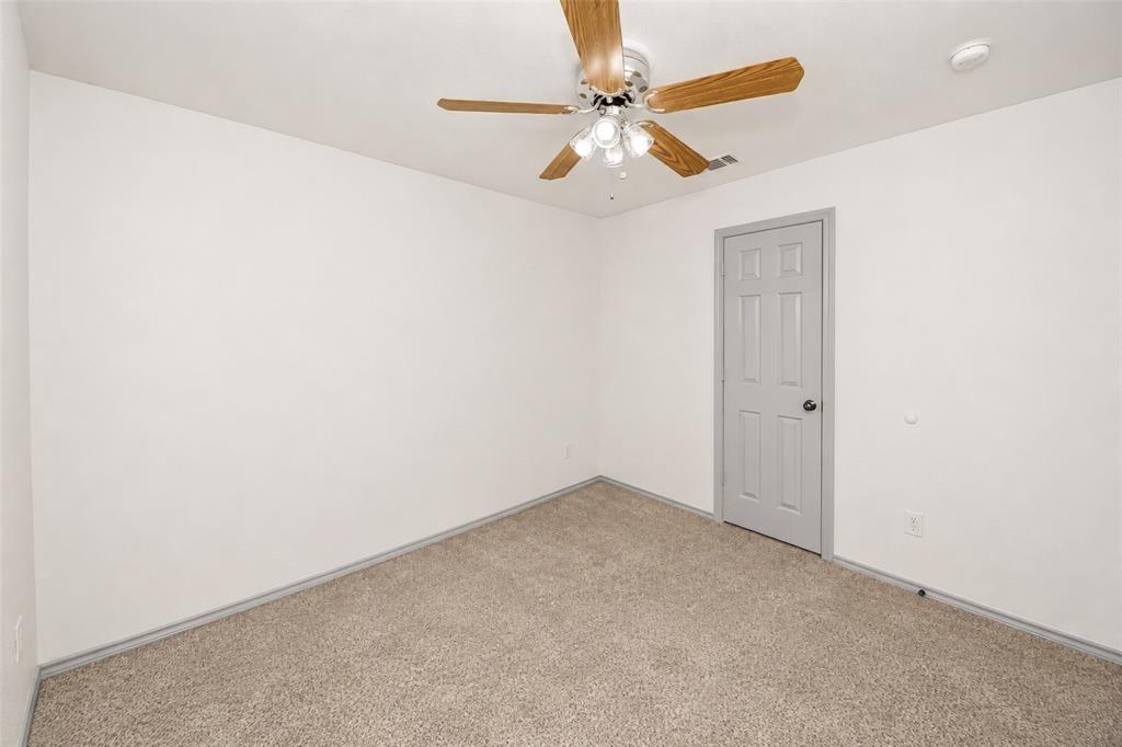 501 Brookfield Drive Property Photo 18