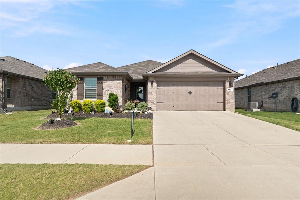 8821 Playmoor Drive