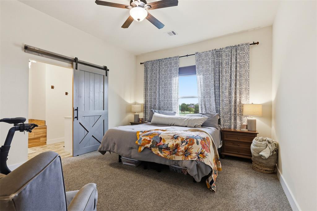 400 Stone Mountain Court Property Photo 18