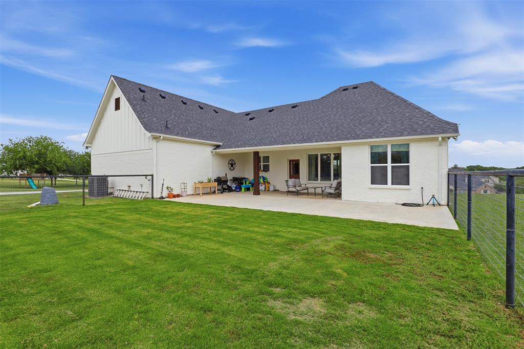 400 Stone Mountain Court Property Photo 30