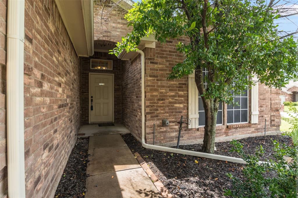 112 Bridlewood Street Property Photo 5