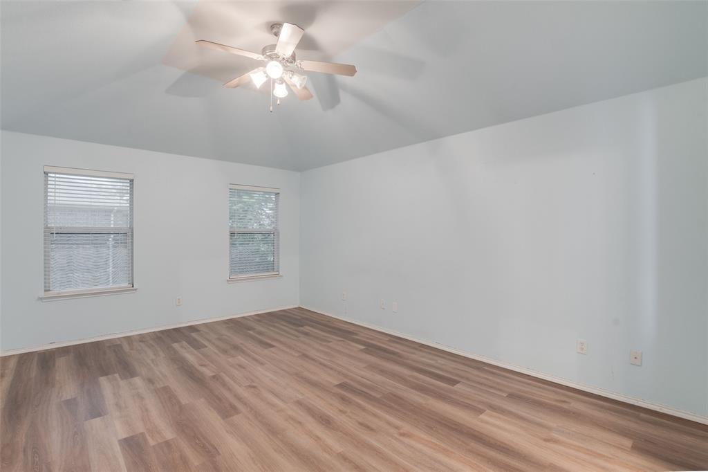 112 Bridlewood Street Property Photo 14