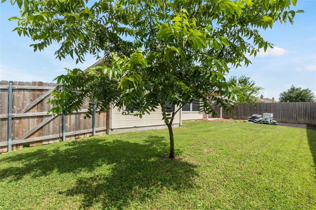 112 Bridlewood Street Property Photo 32