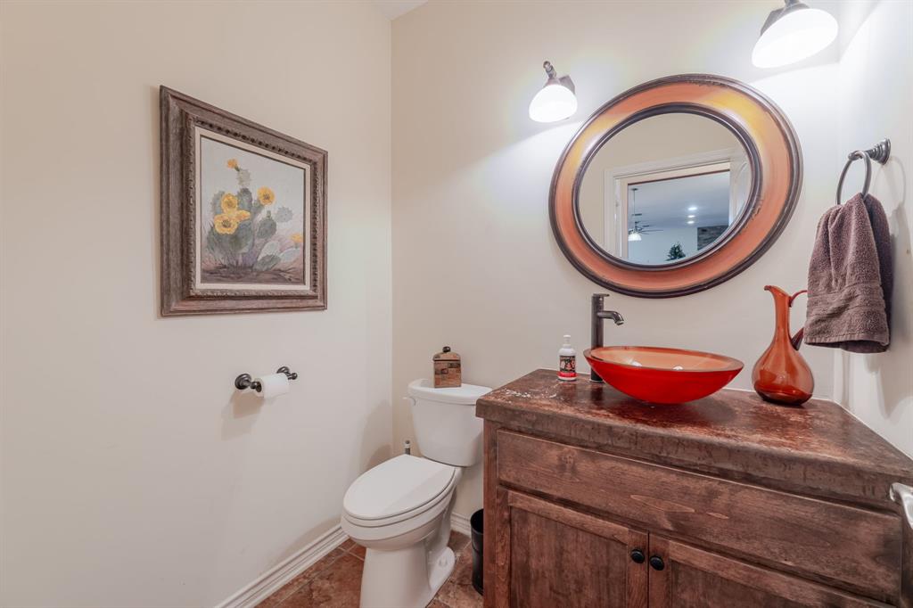 1085 Walking Horse Drive Property Photo 17