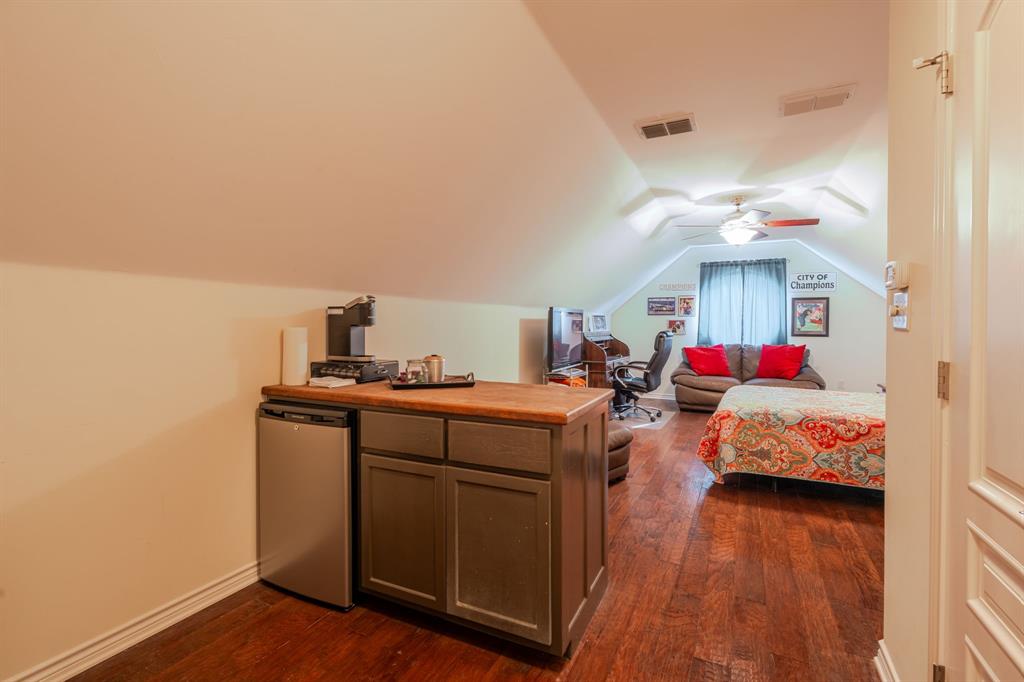 1085 Walking Horse Drive Property Photo 26