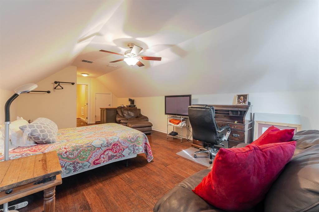 1085 Walking Horse Drive Property Photo 28