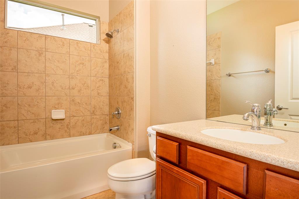 529 Burnswick Isles Way Property Photo 17