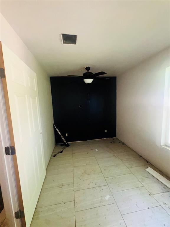 1434 Margaret Street Property Photo 5