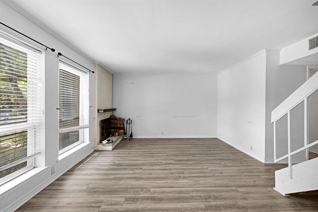 11926 Leisure Drive Property Photo 3