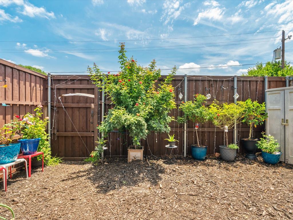 11926 Leisure Drive Property Photo 17