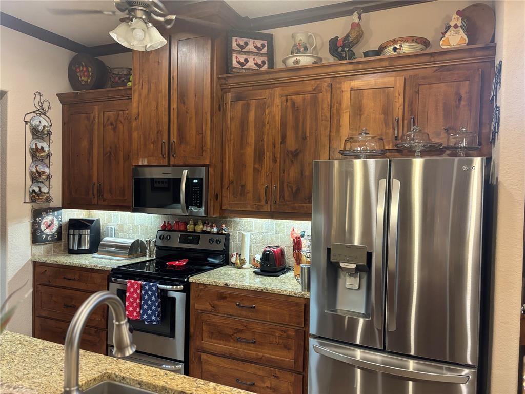 310 Donna Circle Property Photo 10