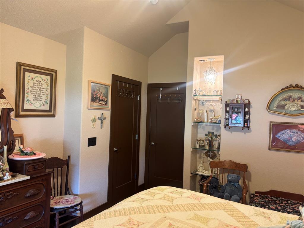 310 Donna Circle Property Photo 28