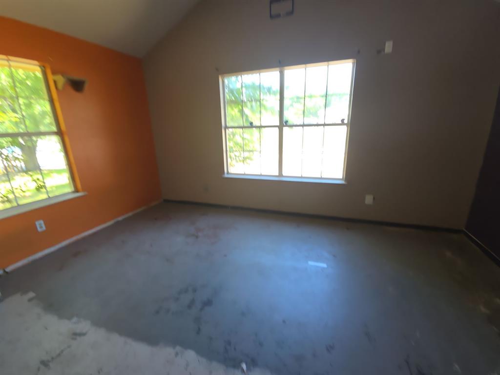 609 Bryan Street Property Photo 11