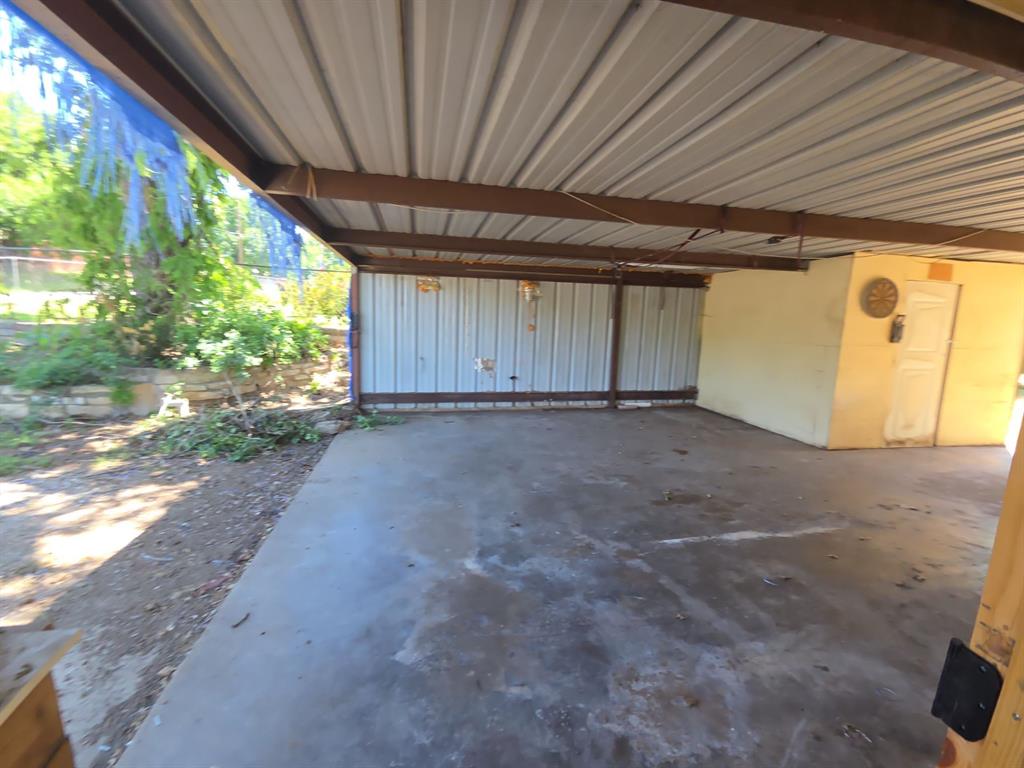 609 Bryan Street Property Photo 12