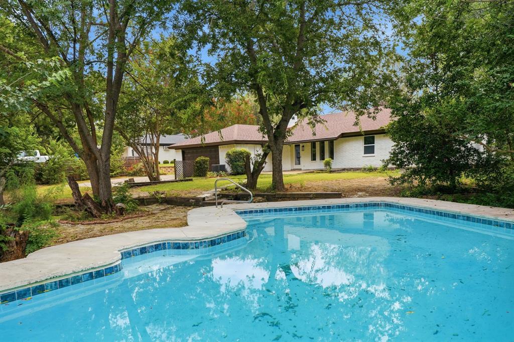 6505 Riviera Drive Property Photo 1